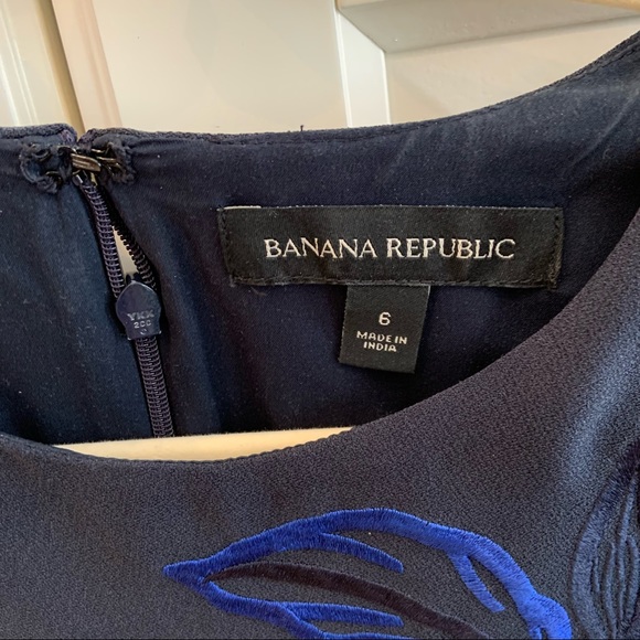 Banana Republic Short Sleeve Sheath Dress - Picture 4 of 6